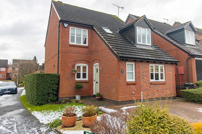 3 Bedroom Detached House For Sale In Devonia Road, Oadby, LE2
