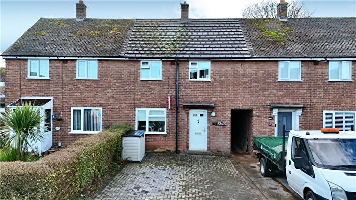 2 Bedroom Terraced House For Sale In Bridgenorth Road, Pensby, Wirral, CH61