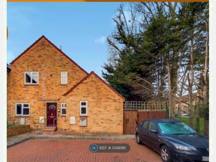 2 Bedroom Flat To Rent In Booth Road, London, NW9