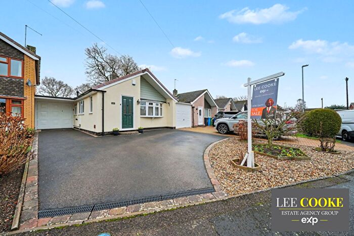 2 Bedroom Bungalow For Sale In Ashleigh Crescent, Wheaton Aston, ST19