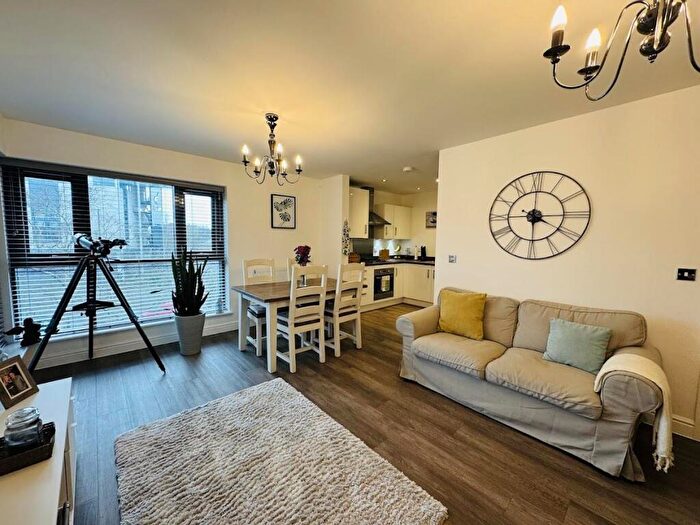 2 Bedroom Apartment To Rent In Lodge Lane, Derby, DE1