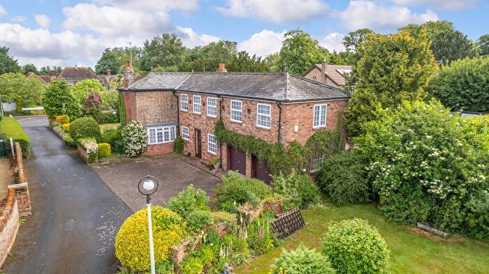 4 Bedroom Detached House For Sale In Main Road, Parson Drove, Wisbech, Cambridgeshire, PE13