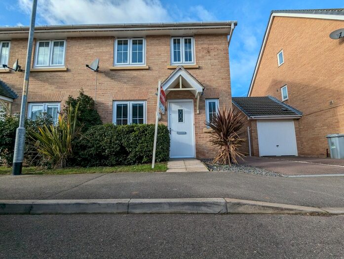 3 Bedroom Property To Rent In Coles Way, Grantham, NG31