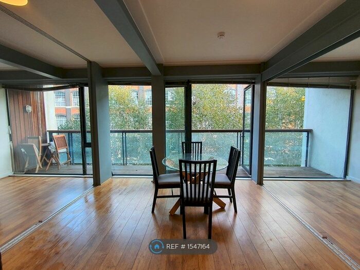 2 Bedroom Flat To Rent In Victoria Mills Studios, Stratford, E15