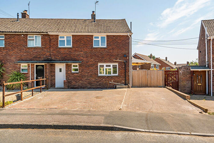 3 Bedroom Semi Detached House For Sale In Eveleigh Road, Royal Wootton Bassett, SN4