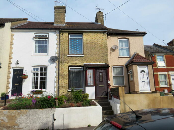 2 Bedroom House To Rent In Hartnup Street, Maidstone, Kent, ME16