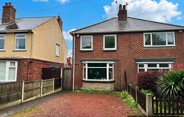 3 Bedroom Semi-Detached House For Sale In Lincoln Street, Alfreton, DE55