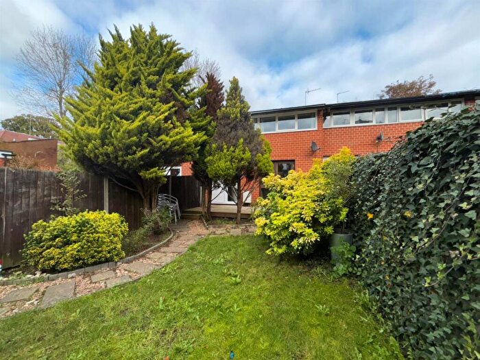 2 Bedroom Terraced House To Rent In Hawes Close, Northwood, HA6