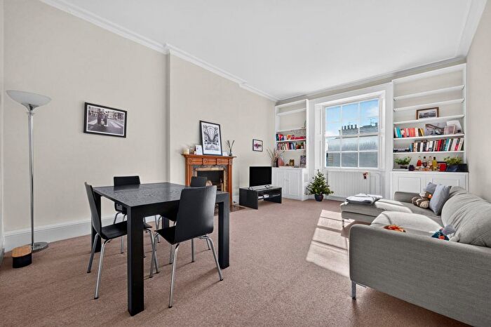 1 Bedroom Flat For Sale In Eccleston Square, Pimlico, SW1V