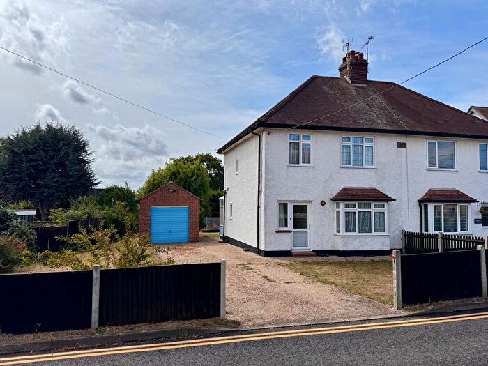 3 Bedroom Semi-Detached House For Sale In Walden House Road, Great Totham, CM9