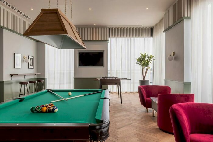 2 Bedroom Flat To Rent In Oldfield Lane North, Greenford, UB6