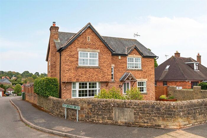 4 Bedroom Detached House For Sale In New Road, Wingerworth, Chesterfield, S42