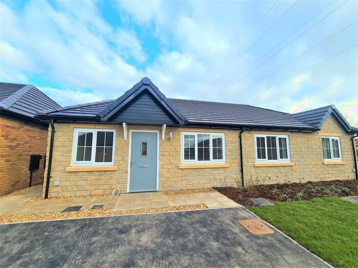 2 Bedroom Bungalow To Rent In Waters Nook, Longridge, PR3