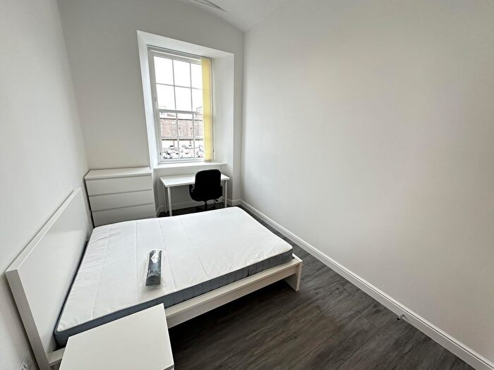 2 Bedroom Flat To Rent In Flat, Old Mill, Guthrie Street, Dundee, DD1
