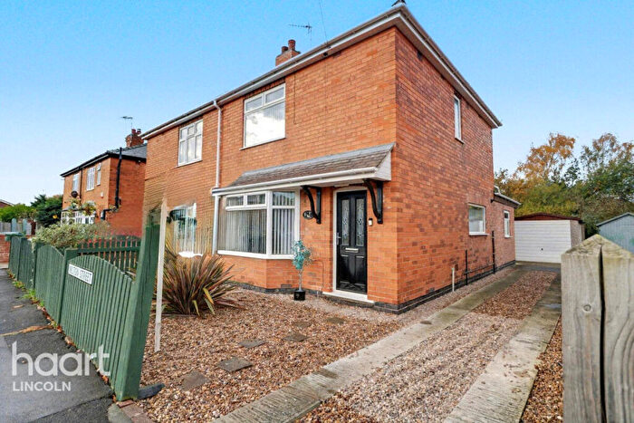 3 Bedroom Semi Detached House For Sale In Milton Street, Newark, NG24