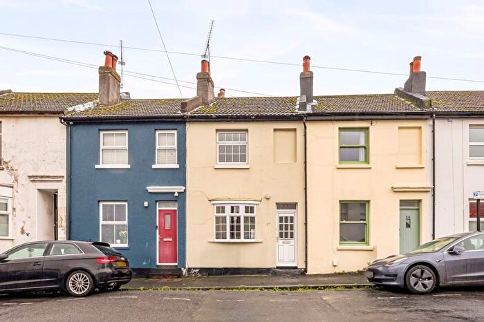 2 Bedroom Terraced House For Sale In Howard Road, Hanover, Brighton, BN2