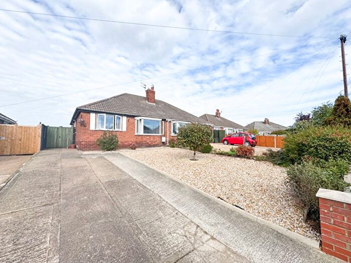 2 Bedroom Semi-Detached Bungalow For Sale In Lynton Rise, Cleethorpes, DN35