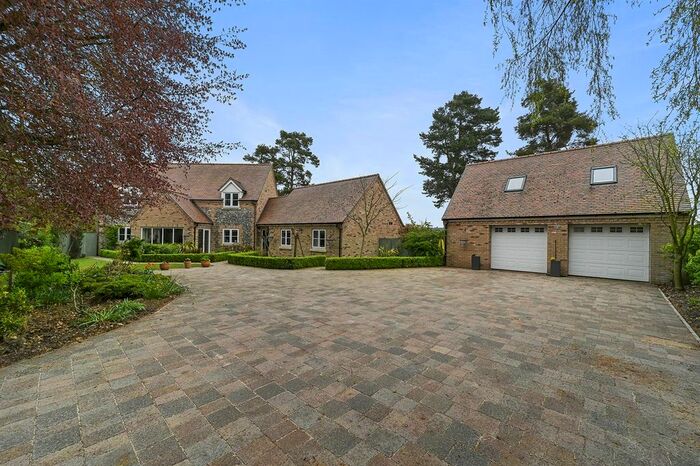 4 Bedroom Detached House For Sale In The Street, Croxton, Thetford, IP24