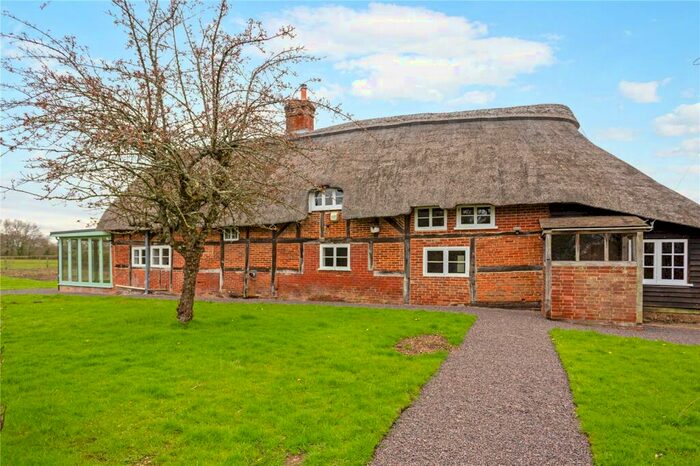 4 Bedroom Detached House To Rent In Hamptworth Road, Landford, Salisbury, Wiltshire, SP5