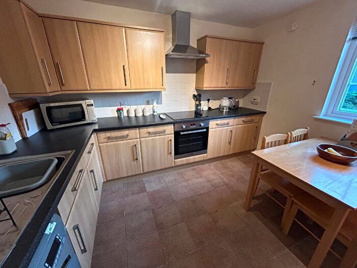 2 Bedroom Flat To Rent In Fonthill Avenue, Ferryhill, Aberdeen, AB11