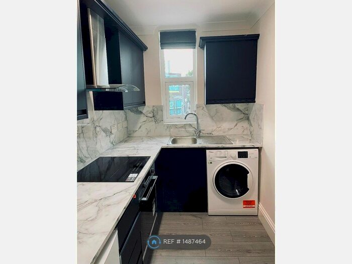 1 Bedroom Flat To Rent In Walthamstow, London, E17