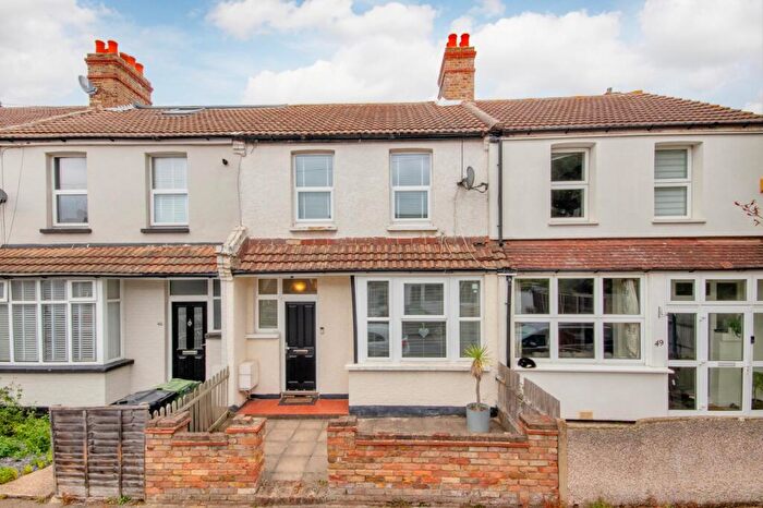 3 Bedroom Terraced House For Sale In Bedford Road, East Dartford, Kent, DA1