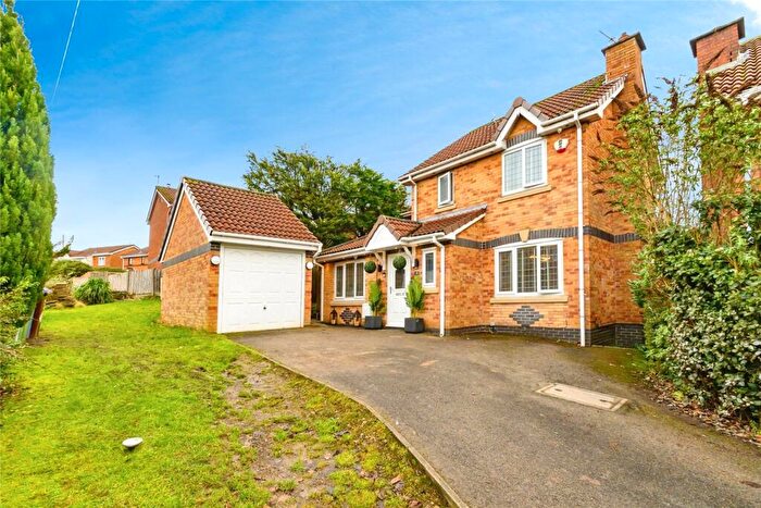 4 Bedroom Detached House For Sale In Chiswick Drive, Radcliffe, Manchester, Greater Manchester, M26