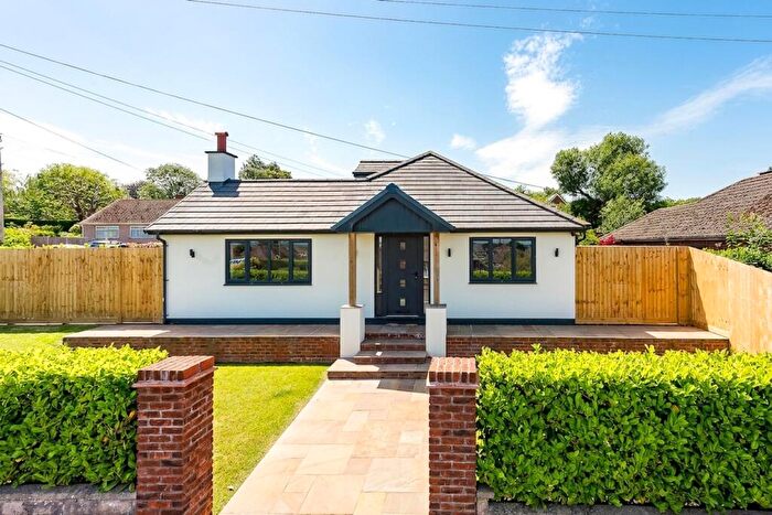 4 Bedroom Bungalow For Sale In Penlan Drive, Hawarden, CH5