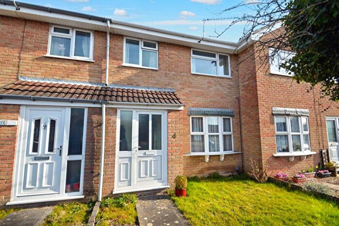 2 Bedroom Terraced House To Rent In Sumerlin Drive, Clevedon, BS21