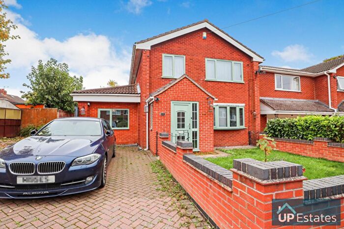 4 Bedroom Detached House To Rent In Craven Avenue, Binley Woods, Coventry, CV3