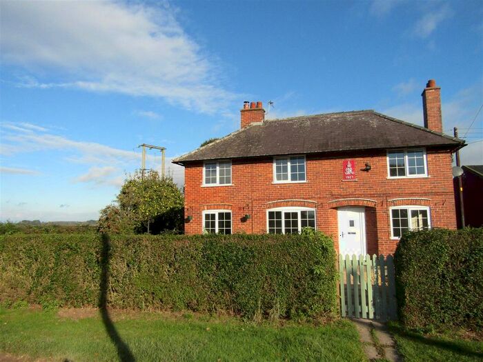 3 Bedroom Property To Rent In Ellenthorpe, Boroughbridge, York, YO51