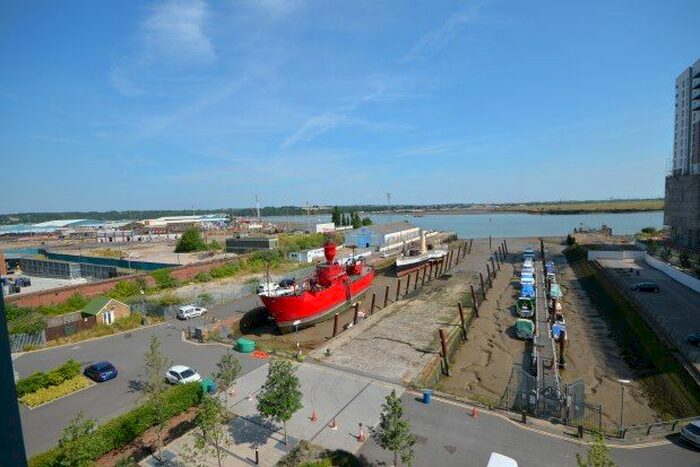 2 Bedroom Flat To Rent In Ocean Drive, Gillingham, ME7