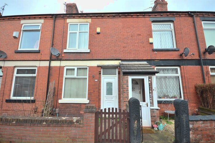 2 Bedroom Terraced House To Rent In Roebuck Lane, Sale, M33