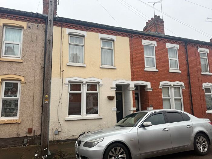 2 Bedroom Terraced House To Rent In Clinton Road, Northampton, NN4