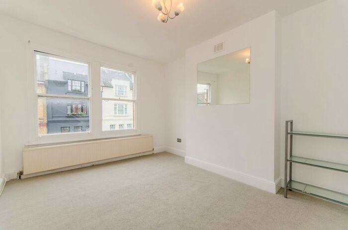 1 Bedroom Flat To Rent In Gascony Avenue, West Hampstead, London, NW6