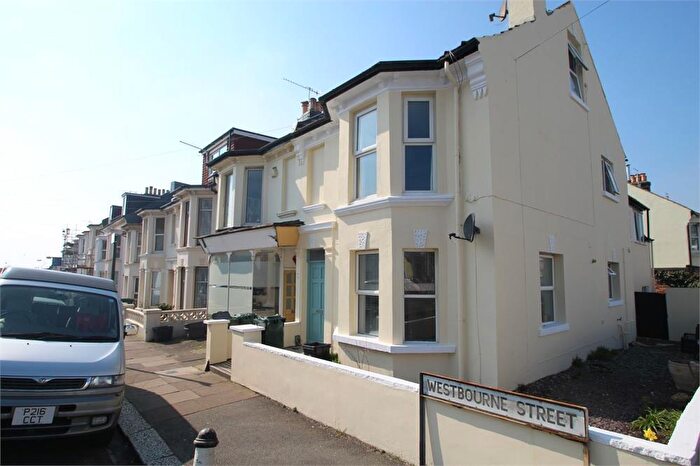 2 Bedroom Flat For Sale In Westbourne Street, Hove, BN3