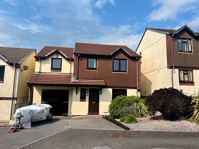 4 Bedroom Property To Rent In Seymour Drive, Dartmouth, TQ6