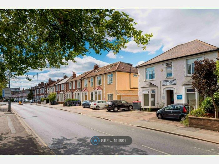 1 Bedroom Flat To Rent In Alexandra Road, London, SW19