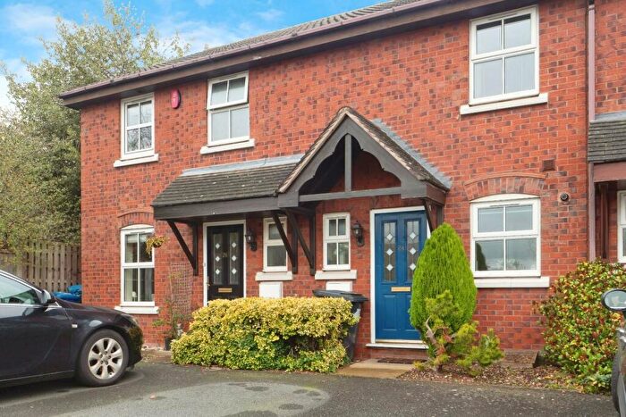2 Bedroom Terraced House For Sale In Balmoral Close, Tamworth, B79