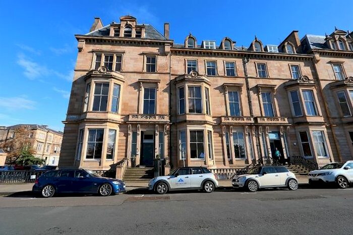 2 Bedroom Flat To Rent In Park Terrace, Glasgow, G3