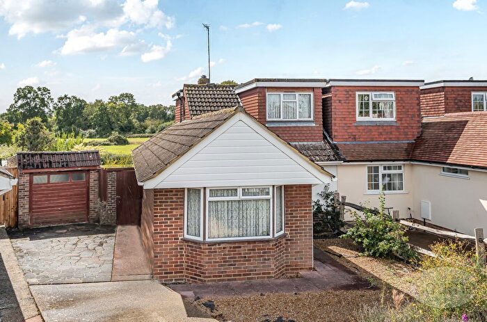 3 Bedroom Bungalow For Sale In Envis Way, Fairlands, Guildford, Surrey, GU3