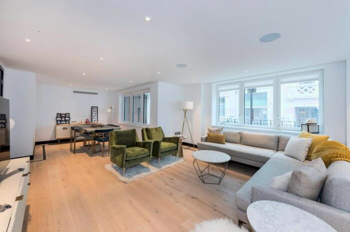 3 Bedroom Apartment To Rent In Rossmore Road, London, NW1