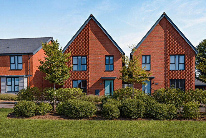 4 Bedroom Detached House For Sale In Willow Tree Fields, Nailsea, Bristol, BS48