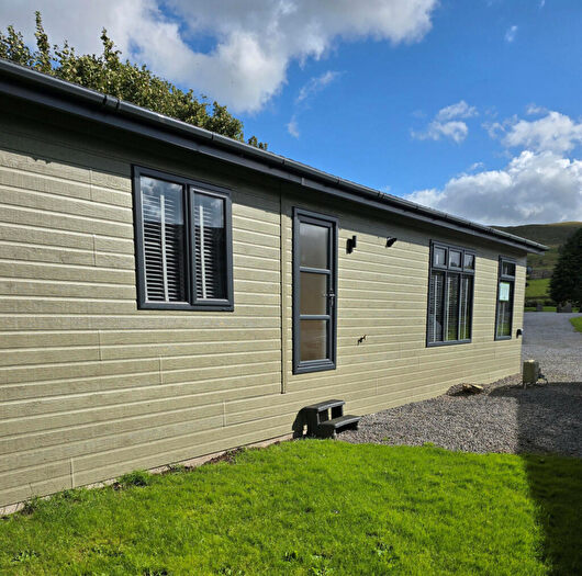 2 Bedroom Park Home For Sale In Hawes, Yorkshire, DL8