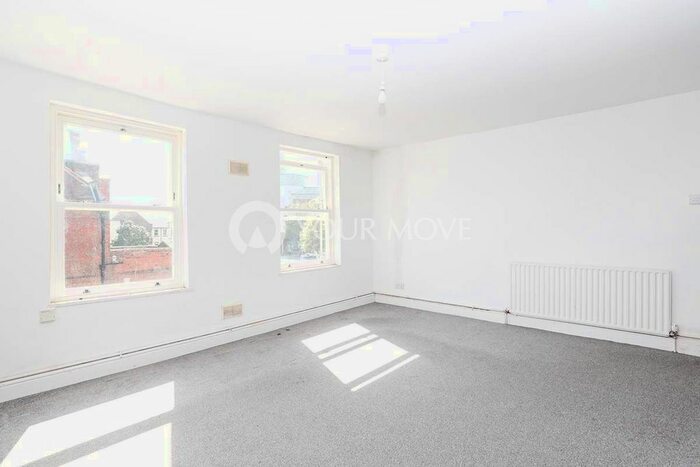 3 Bedroom Terraced House To Rent In St. Georges Square, Portsmouth, Hampshire, PO1