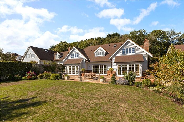 4 Bedroom Detached House For Sale In Cotton Spring View, Flamstead, St. Albans, Hertfordshire, AL3