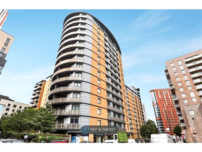 2 Bedroom Flat To Rent In Ebbett Court, London, W3