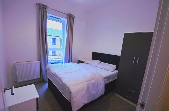 4 Bedroom Terraced House To Rent In Warwards Lane, Selly Oak, B29