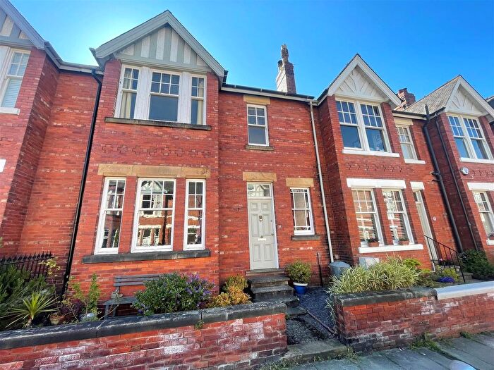 2 Bedroom Flat To Rent In Scarcroft Hill, Scarcroft Road, YO24