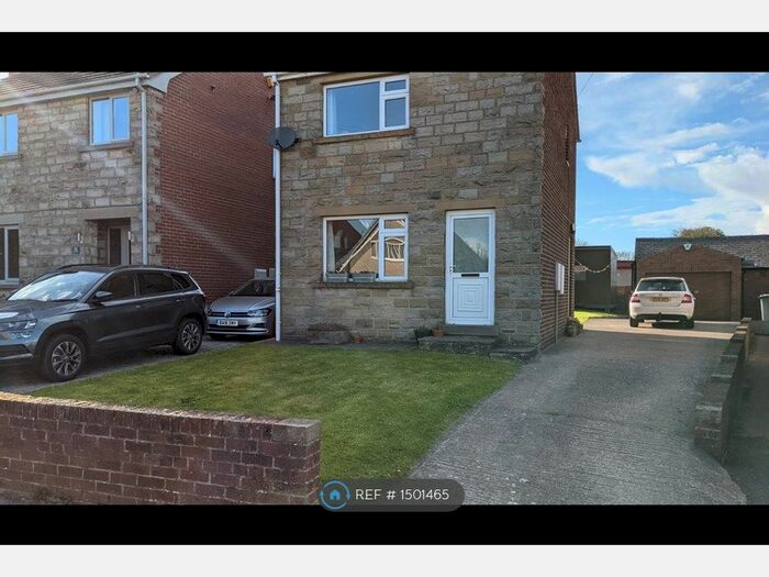 2 Bedroom Detached House To Rent In Clarel Street, Penistone, Sheffield, S36